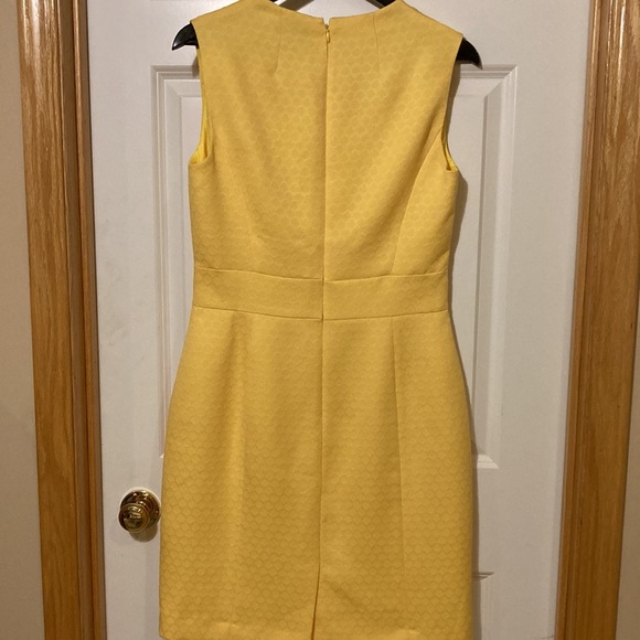 Tahari Yellow Dress- Size8 - Picture 3 of 6